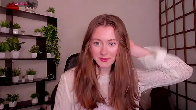 KateCuddle online show from March 19, 2:48 am