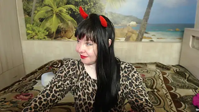 Snapshot of Aphelandra chatting on February 21, 12:39 pm Aphelandra online show from February 21, 12:39 pm