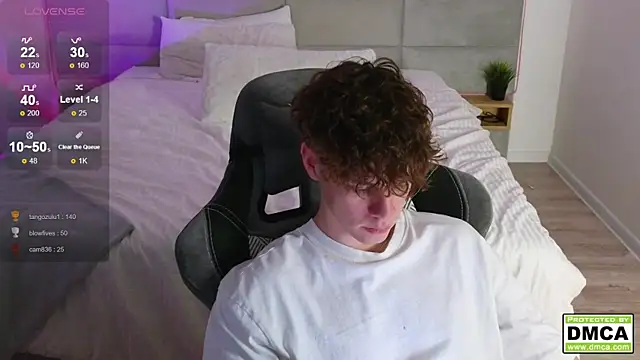 cute thomas online show from January 27, 4:30 am