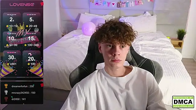 cute thomas online show from February 16, 1:03 am