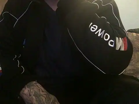 steveindahouse online show from March 11, 1:45 pm