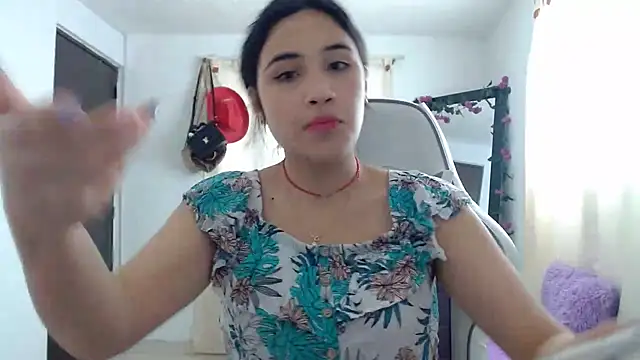 InocentHeaven1 online show from December 16, 12:49 pm