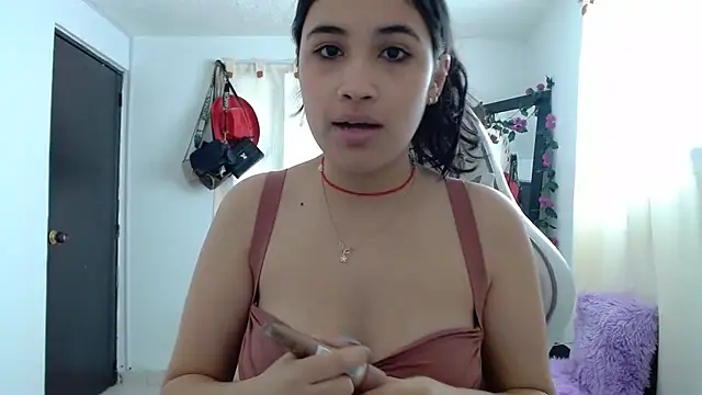 InocentHeaven1 online show from December 23, 12:41 pm