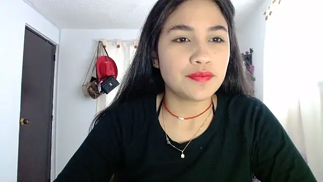 InocentHeaven1 online show from December 24, 11:49 am