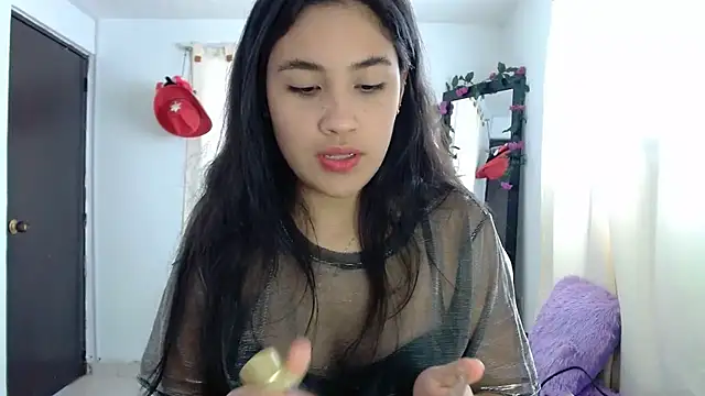 InocentHeaven1 online show from February 5, 1:00 pm