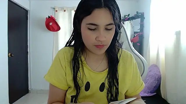 InocentHeaven1 online show from February 8, 1:22 pm