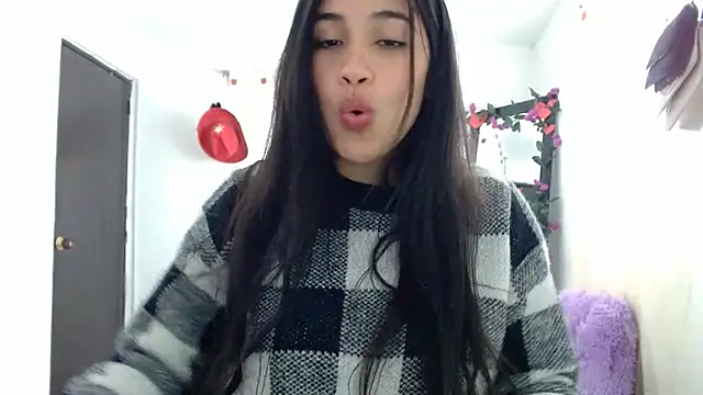 InocentHeaven1 online show from February 19, 3:49 pm