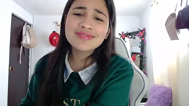 InocentHeaven1 online show from February 22, 9:59 pm