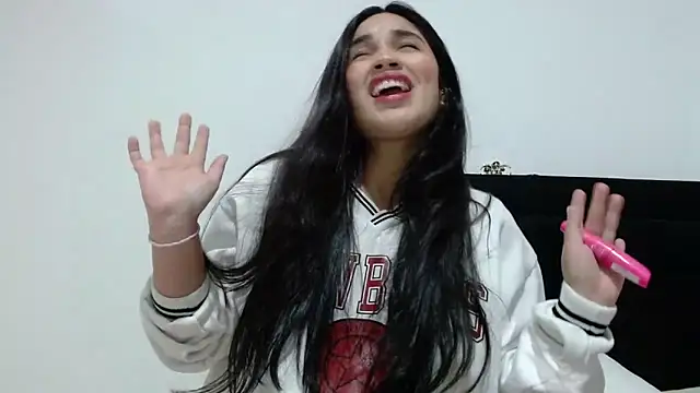 InocentHeaven1 online show from September 12, 6:41 pm