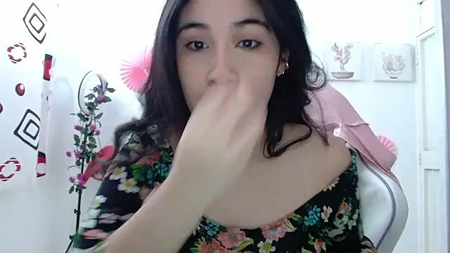 InocentHeaven1 online show from October 15, 1:33 pm