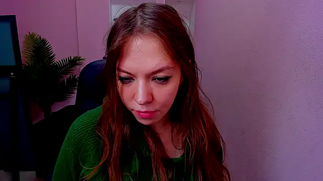 Persephoni online show from December 2, 8:48 pm