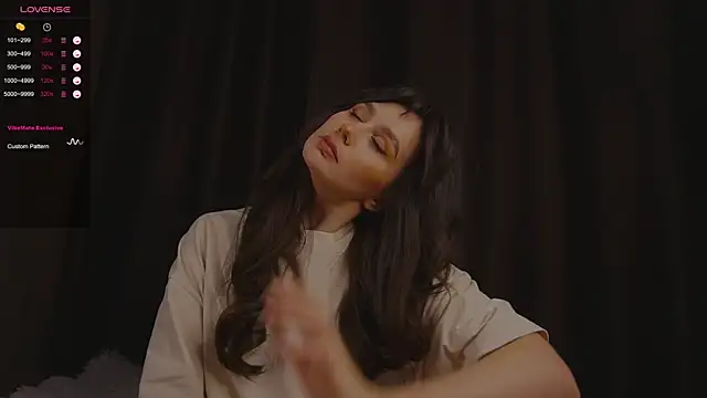 itssophiie online show from December 21, 9:00 pm