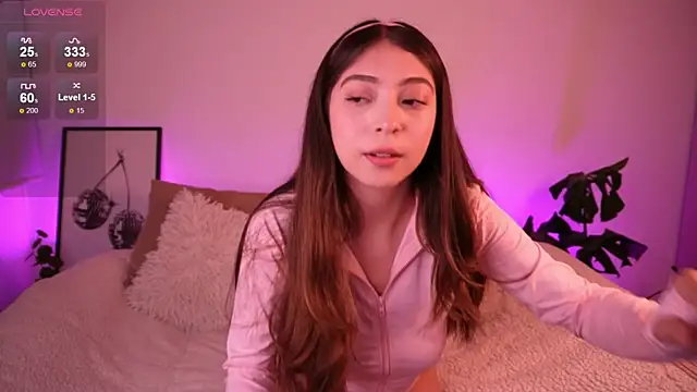 Snapshot of annie24_evans chatting on February 10, 3:13 am annie24 evans online show from February 10, 3:13 am