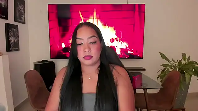 brunetenikole02 online show from October 26, 2:06 am