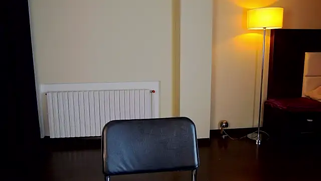 Friend12321 online show from February 13, 5:16 am