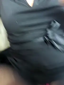 sexynini83 online show from February 12, 2:21 pm