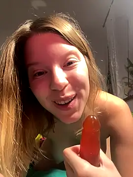 kimczii online show from October 10, 6:23 am