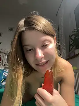 kimczii online show from December 4, 6:34 am