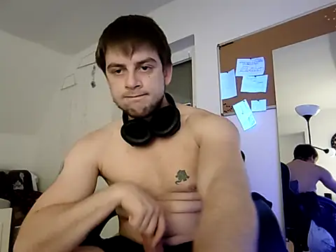 Snapshot of Youngtimer_1997 chatting on January 4, 9:32 am Youngtimer 1997 online show from January 4, 9:32 am