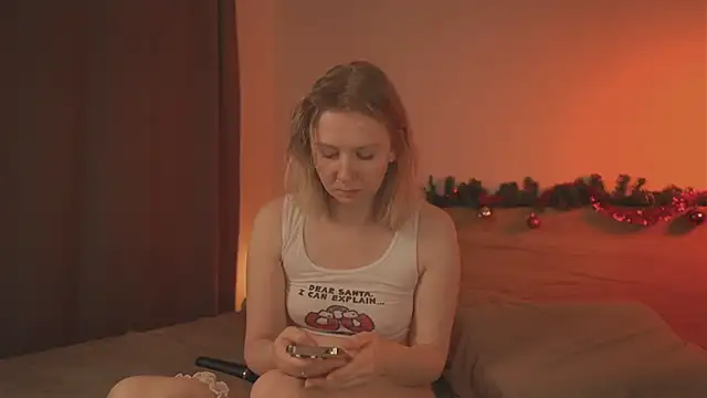  Killer Smile  online show from December 26, 1:43 pm