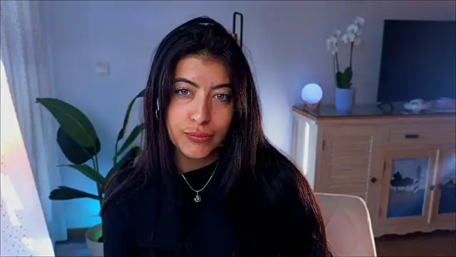 anabelcurvy online show from December 4, 2:59 pm