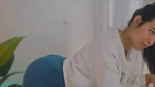 anabelcurvy online show from February 10, 2:16 pm