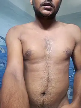 Snapshot of Itsdesi_boy chatting on May 18, 5:57 am Itsdesi boy online show from May 18, 5:57 am