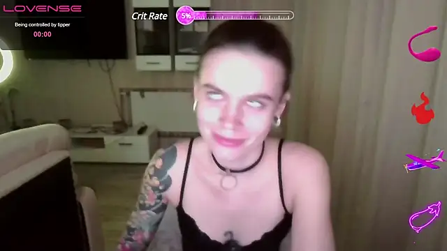 RinaDevil online show from March 6, 7:32 pm