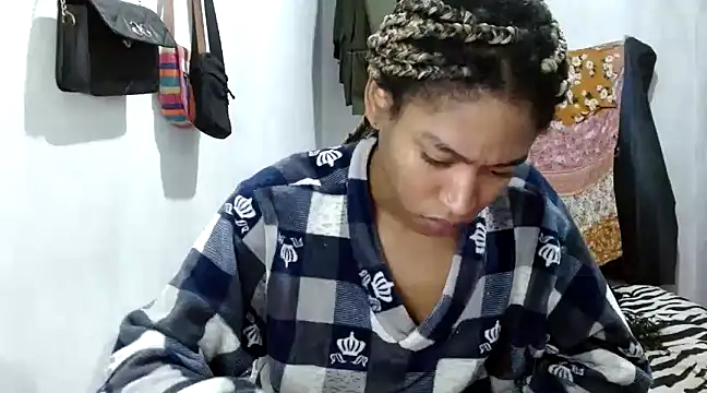 angelamarie1 online show from March 9, 10:19 am