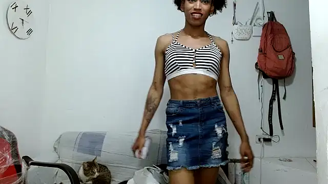 angelamarie1 online show from October 18, 12:02 am