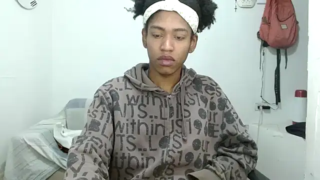 angelamarie1 online show from November 7, 7:41 am