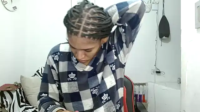 angelamarie1 online show from March 25, 11:49 am