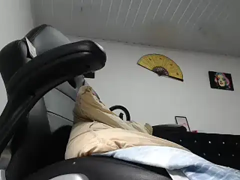 pamelabigcock69 online show from April 15, 1:12 am