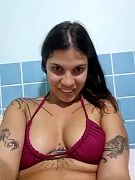 Snapshot of frenchxena98 chatting on January 15, 10:13 pm frenchxena98 online show from January 15, 10:13 pm