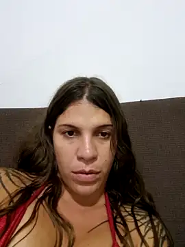 Snapshot of frenchxena98 chatting on March 12, 12:20 am frenchxena98 online show from March 12, 12:20 am