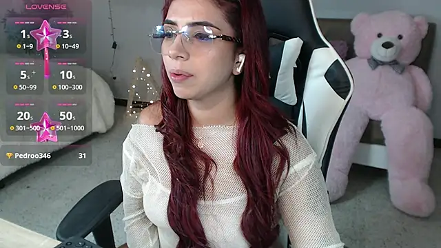 Snapshot of vane_lopez_ chatting on December 19, 12:24 am vane lopez online show from December 19, 12:24 am