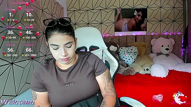 Snapshot of vane_lopez_ chatting on September 22, 5:26 pm vane lopez online show from September 22, 5:26 pm