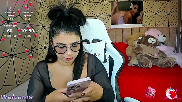 Snapshot of vane_lopez_ chatting on September 23, 6:00 pm vane lopez online show from September 23, 6:00 pm