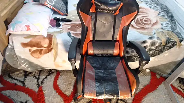 sexyjustin202 online show from November 18, 1:55 am