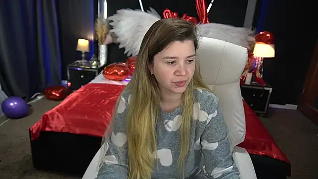 Snapshot of AmellyMilly chatting on February 11, 6:40 am AmellyMilly online show from February 11, 6:40 am