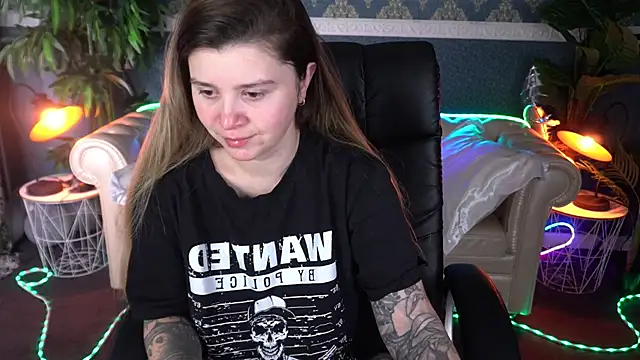 Snapshot of AmellyMilly chatting on March 1, 8:11 pm AmellyMilly online show from March 1, 8:11 pm