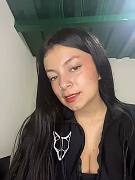 Meghan320 online show from February 11, 12:28 am