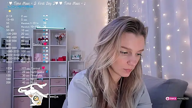 Karamelsw  online show from January 18, 10:39 pm