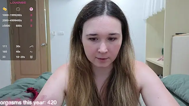 MaryHillx online show from June 3, 1:36 pm