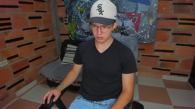 patrik 027 online show from February 15, 1:05 pm