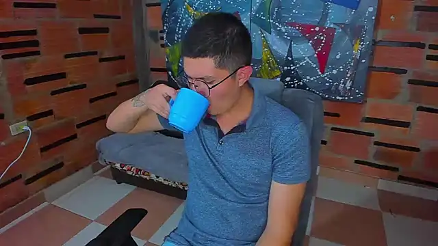 patrik 027 online show from March 7, 8:55 pm