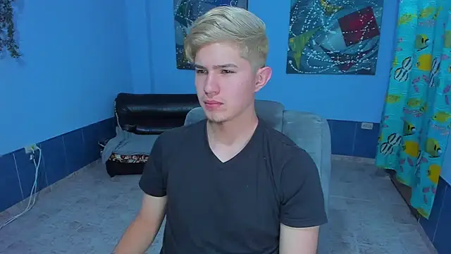 patrik 027 online show from September 29, 5:29 pm