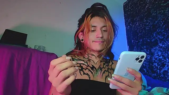 Kenny starrK online show from December 24, 6:39 pm