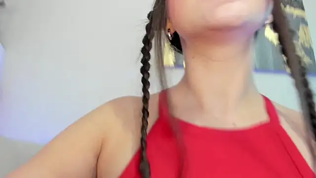 Mia Callme online show from March 15, 9:05 pm