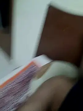 Snapshot of jithuyoyo007 chatting on April 10, 6:01 pm jithuyoyo007 online show from April 10, 6:01 pm